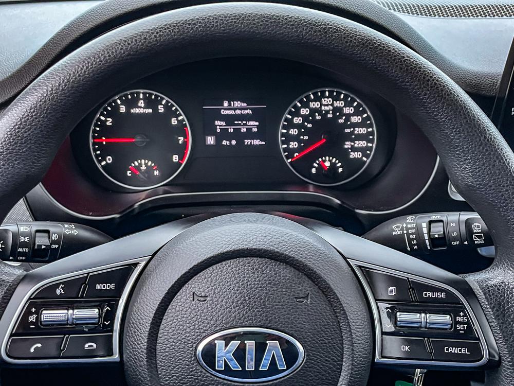 Kia Seltos 2021 Gris usage à vendre Kia Seltos 2021 Gris usage à vendre