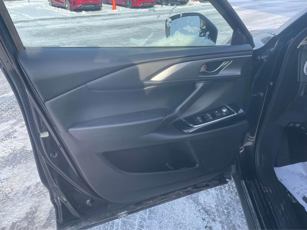 Mazda CX-9 2022 Noir usage à vendre Mazda CX-9 2022 Noir usage à vendre