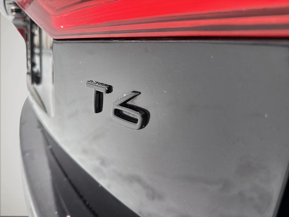 Volvo XC60 T6 R-DESIGN AWD 2021 d’occasion à vendre - 6