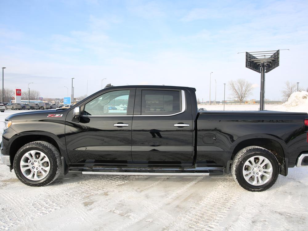 Chevrolet Silverado 1500 LTZ CREW CAB 6.2L 2024 d’occasion à vendre - 7