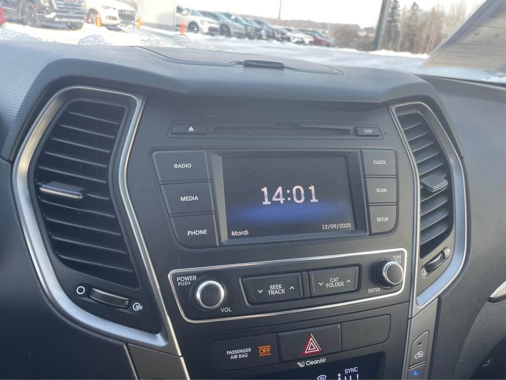 Hyundai Santa Fe Sport 2017 Gris usage à vendre Hyundai Santa Fe Sport 2017 Gris usage à vendre