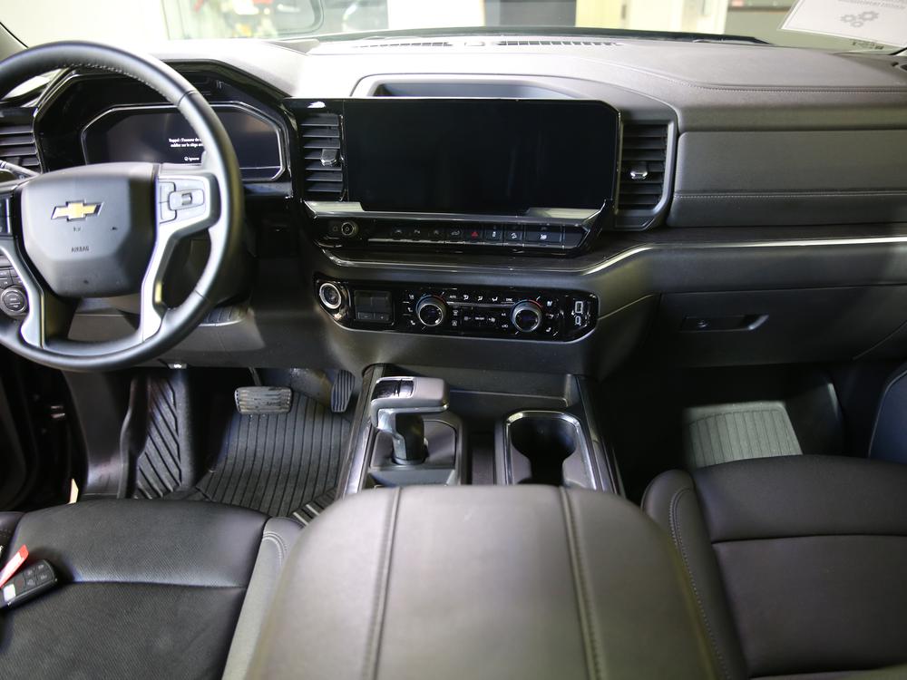 Chevrolet Silverado 1500 LTZ CREW CAB 6.2L 2024 d’occasion à vendre - 30