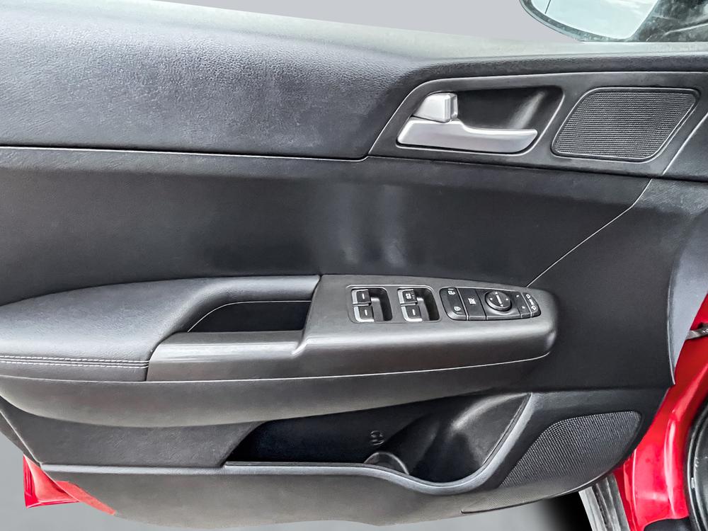 Kia Sportage 2022 Rouge usage à vendre Kia Sportage 2022 Rouge usage à vendre