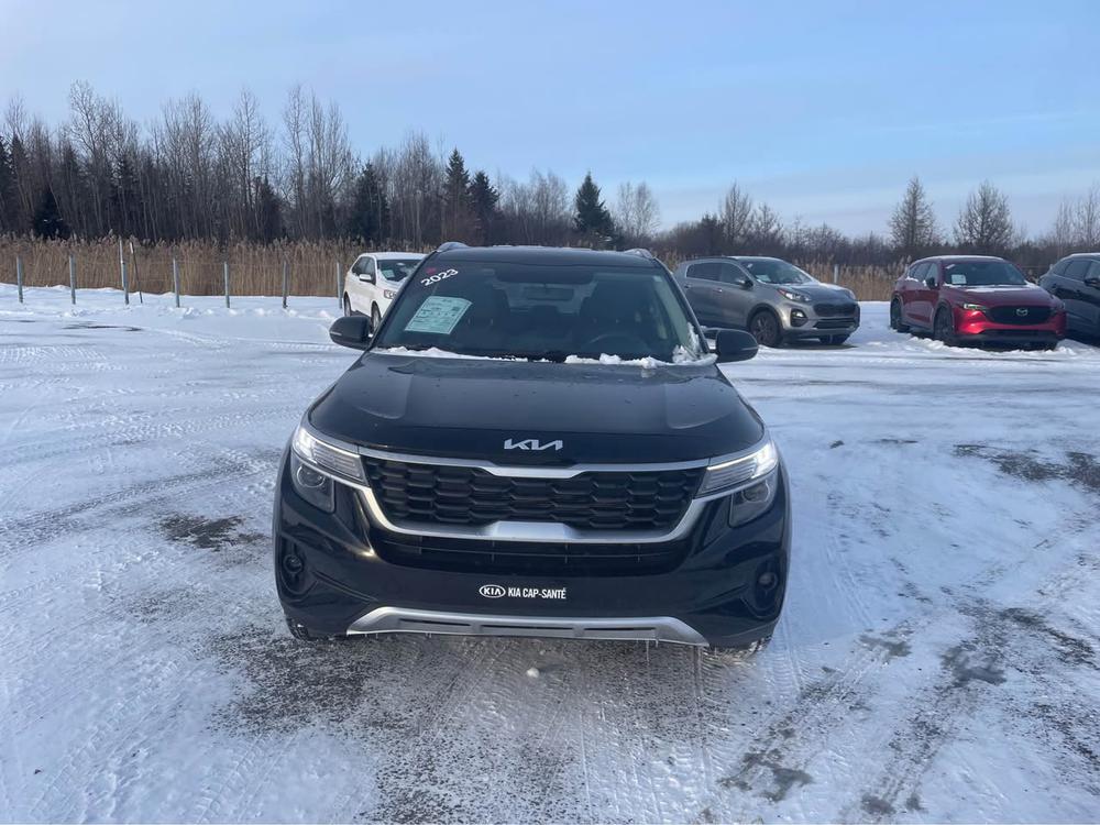 Kia Seltos 2023 Noir usage à vendre Kia Seltos 2023 Noir usage à vendre