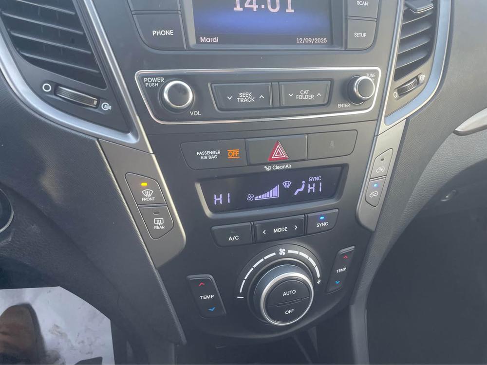 Hyundai Santa Fe Sport 2017 Gris usage à vendre Hyundai Santa Fe Sport 2017 Gris usage à vendre