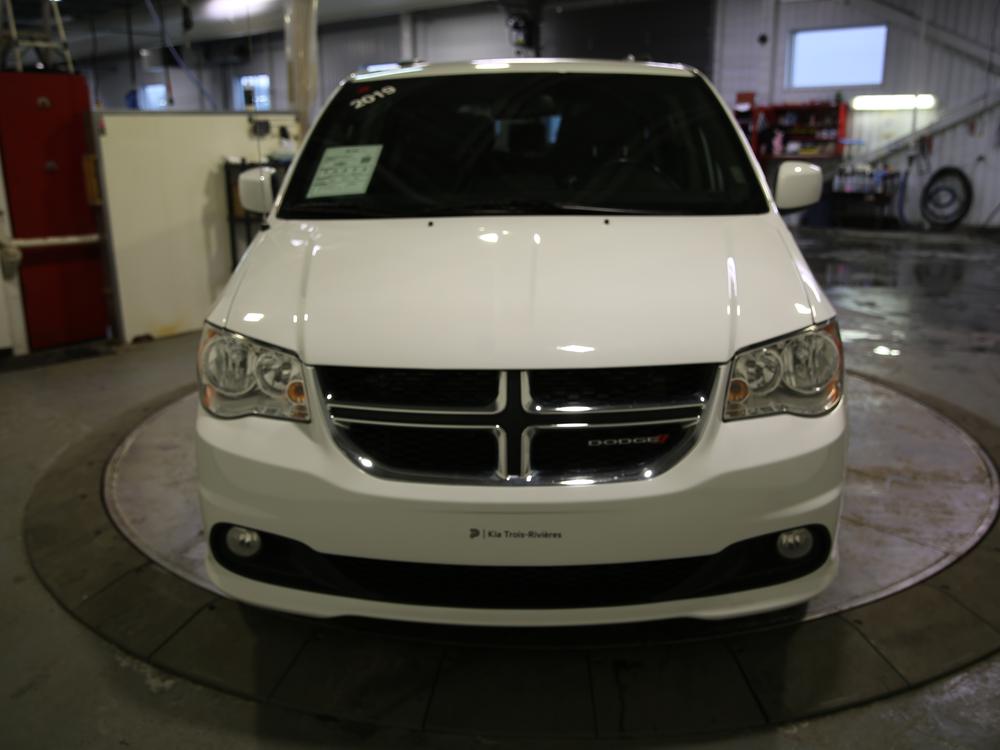 Dodge Grand Caravan 2019 Blanc usage à vendre Dodge Grand Caravan 2019 Blanc usage à vendre
