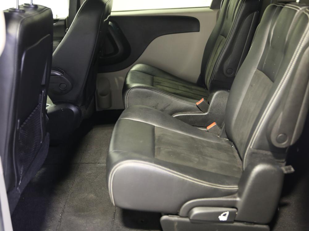 Dodge Grand Caravan 2019 Blanc usage à vendre Dodge Grand Caravan 2019 Blanc usage à vendre