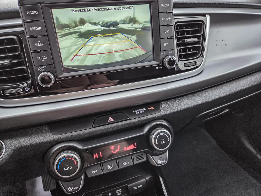 Kia Rio 5-door 2020 Noir usage à vendre Kia Rio 5-door 2020 Noir usage à vendre