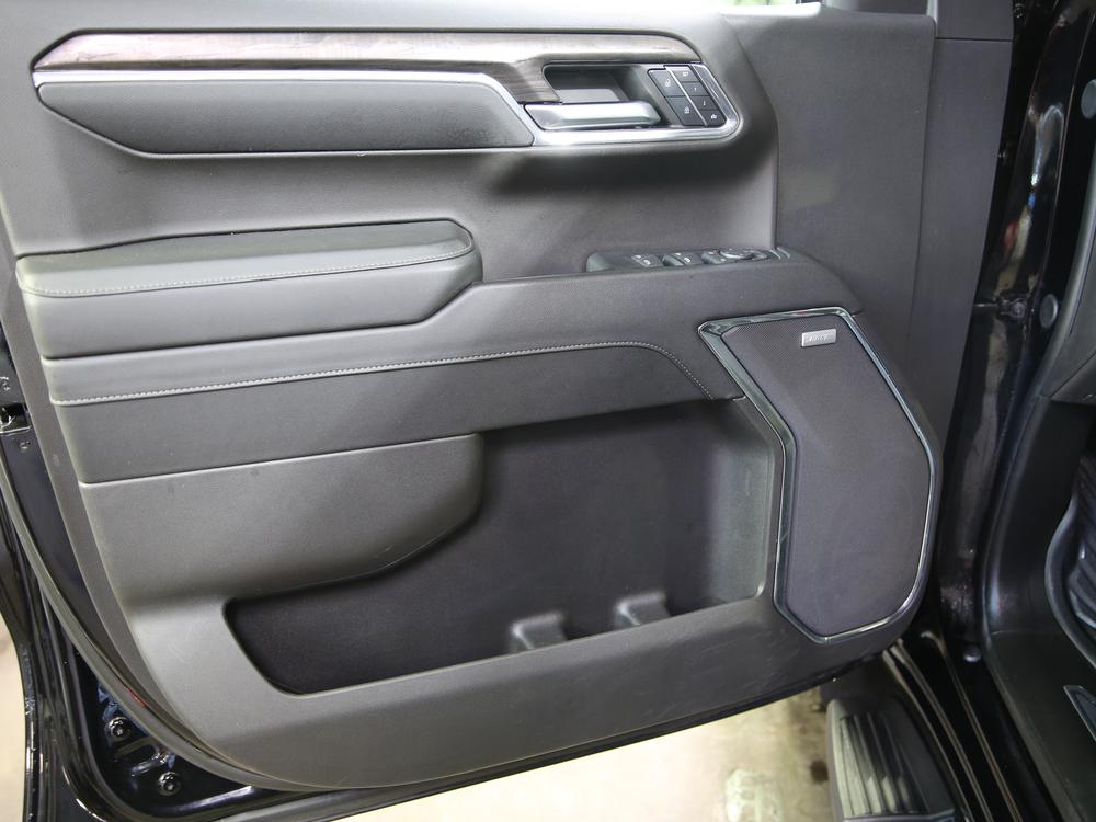 Chevrolet Silverado 1500 LTZ CREW CAB 6.2L 2024 d’occasion à vendre - 14