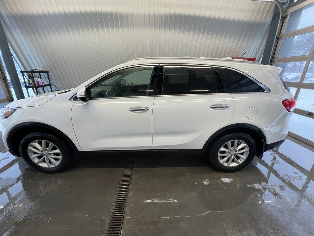 Kia Sorento LX 2018 d’occasion à vendre - 4