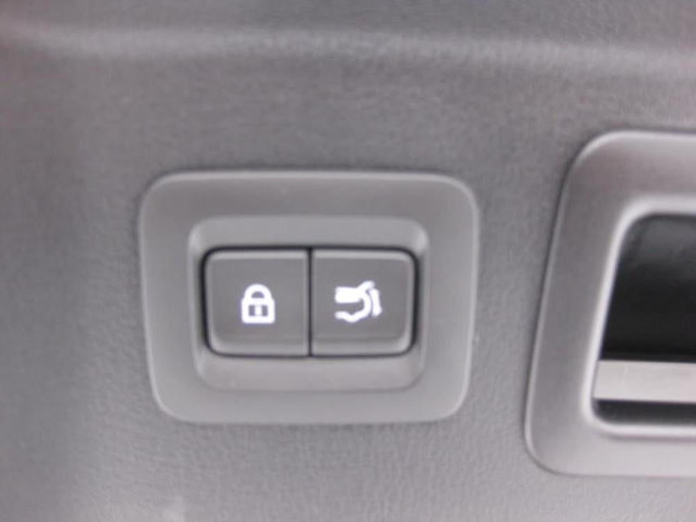 Mazda CX-70 hybride léger 2025 Sable usage à vendre Mazda CX-70 hybride léger 2025 Sable usage à vendre