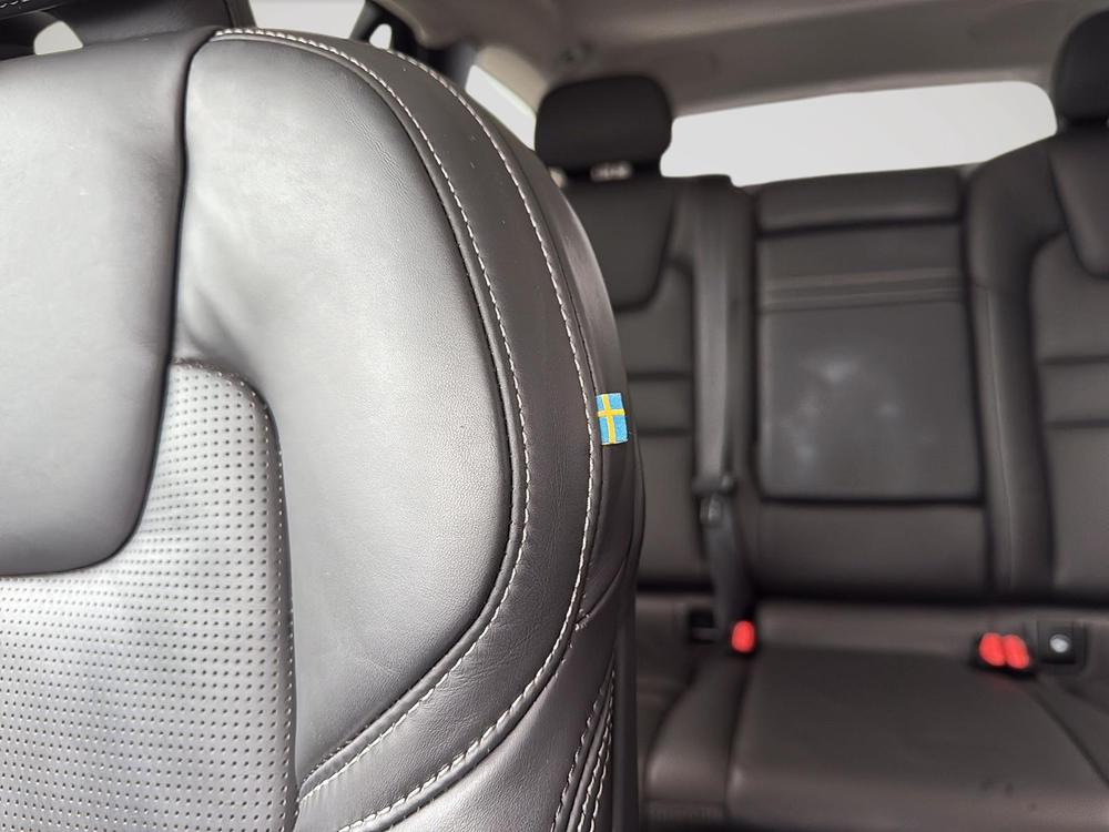 Volvo V60 Cross Country T5 AWD POLESTAR 2021 d’occasion à vendre - 12