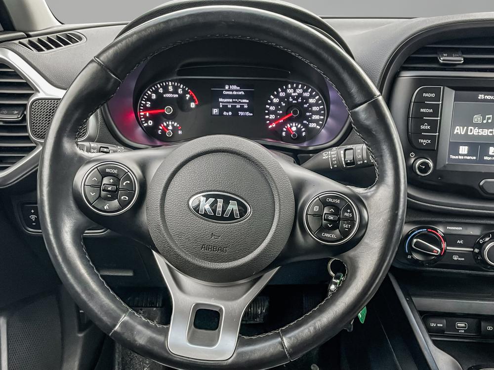 Kia Soul 2021 Blanc usage à vendre Kia Soul 2021 Blanc usage à vendre