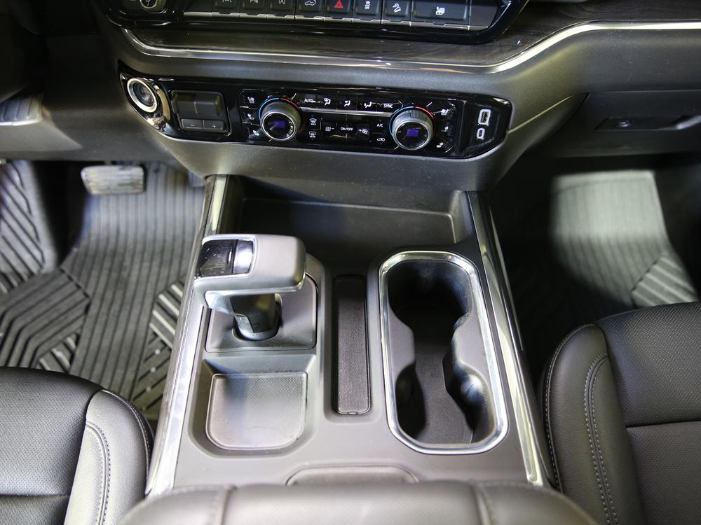 Chevrolet Silverado 1500 LTZ CREW CAB 6.2L 2024 d’occasion à vendre - 31