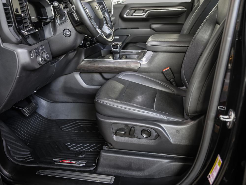 Chevrolet Silverado 1500 LTZ CREW CAB 6.2L 2024 d’occasion à vendre - 18