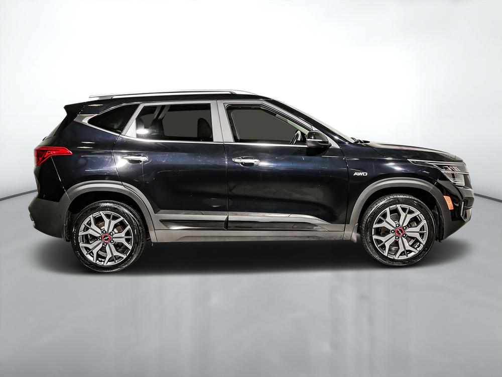 Kia Seltos 2022 Noir usage à vendre Kia Seltos 2022 Noir usage à vendre