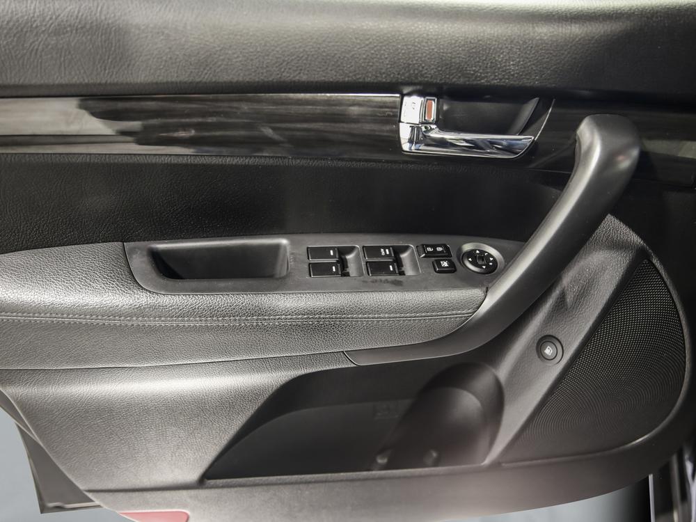 Kia Sorento LX 2012 d&rsquo;occasion à vendre - 13