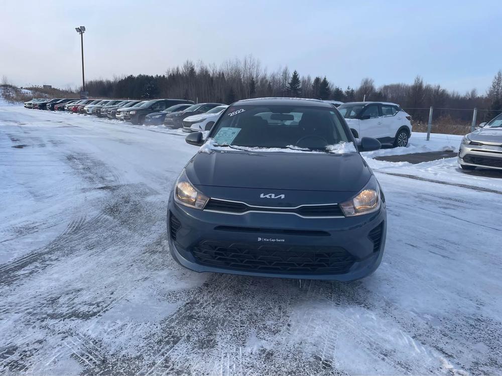 Kia Rio 5 portes 2022 Bleu usage à vendre Kia Rio 5 portes 2022 Bleu usage à vendre