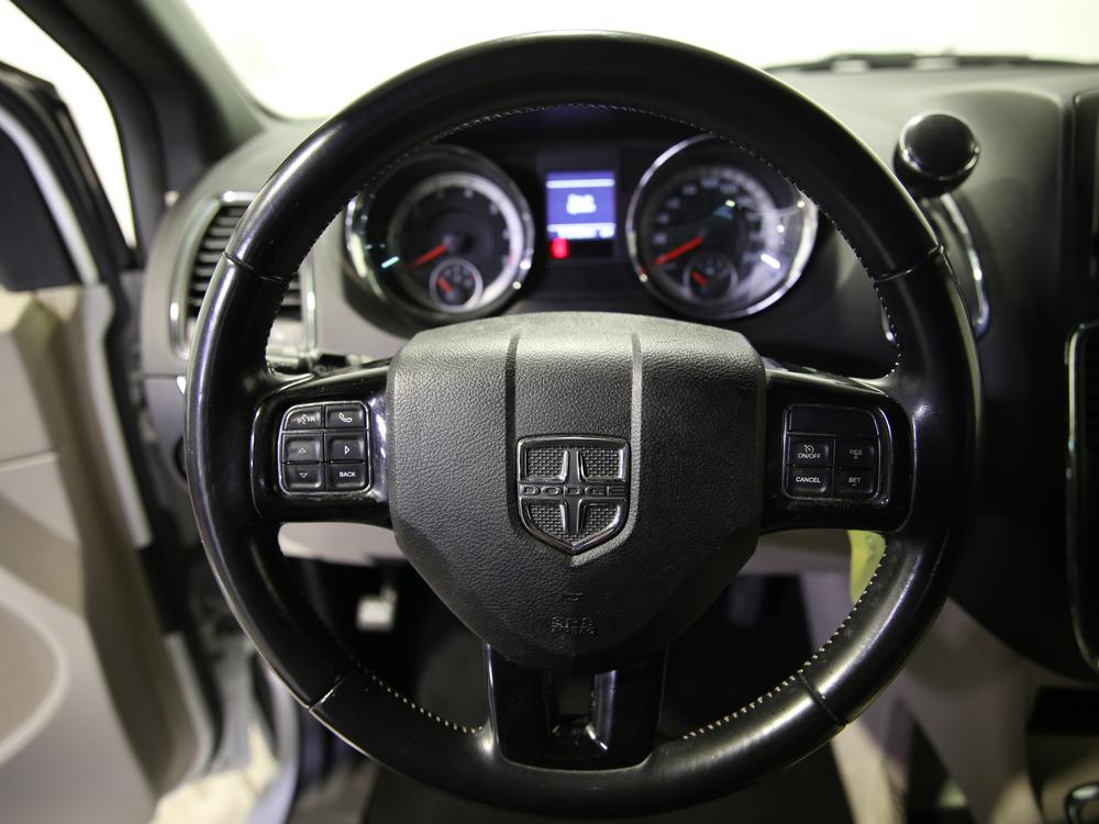 Dodge Grand Caravan 2019 Blanc usage à vendre Dodge Grand Caravan 2019 Blanc usage à vendre