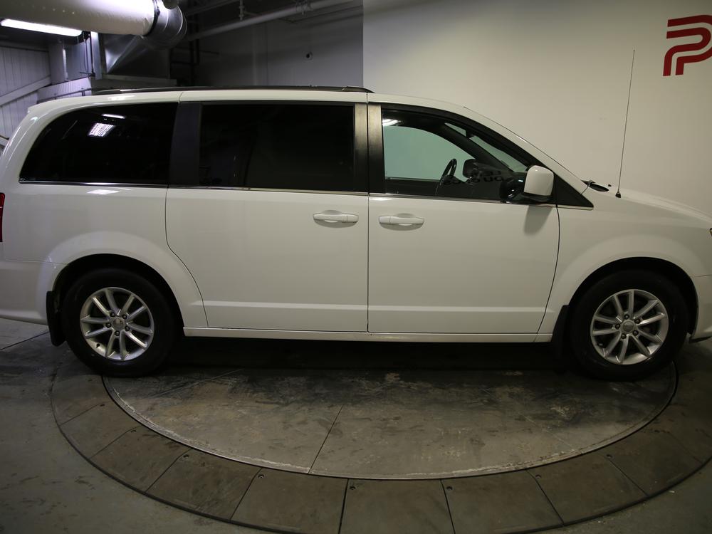 Dodge Grand Caravan 2019 Blanc usage à vendre Dodge Grand Caravan 2019 Blanc usage à vendre