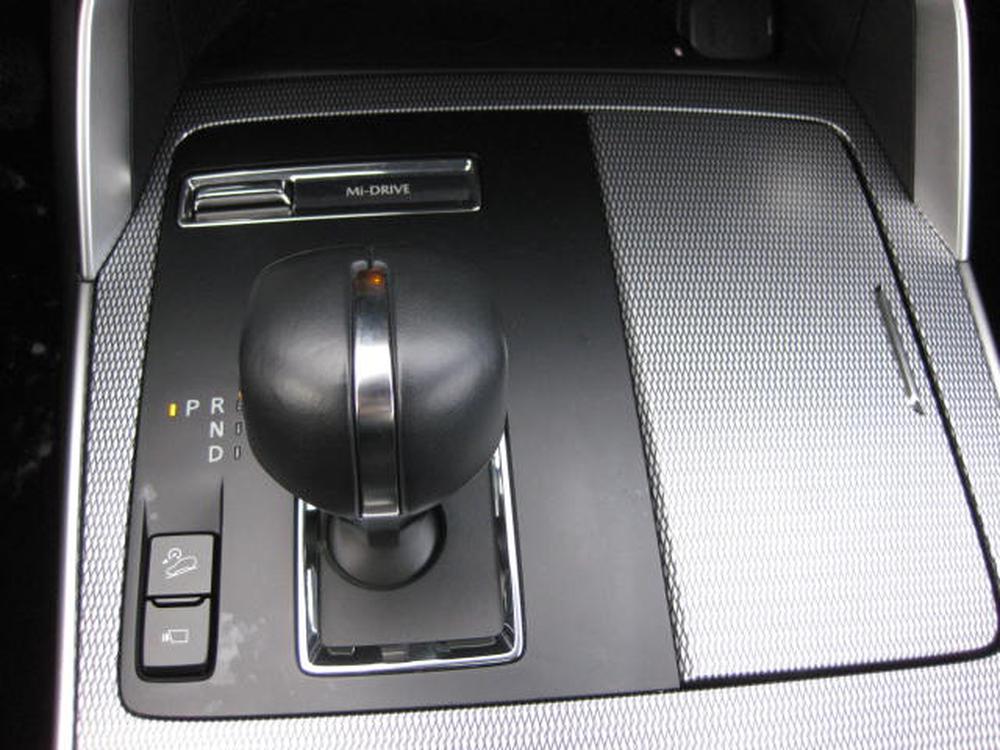 Mazda CX-70 hybride léger 2025 Sable usage à vendre Mazda CX-70 hybride léger 2025 Sable usage à vendre
