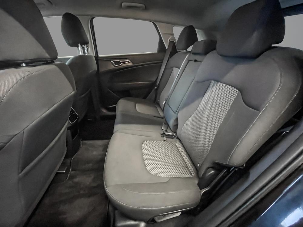 Kia Sportage 2023 Noir usage à vendre Kia Sportage 2023 Noir usage à vendre