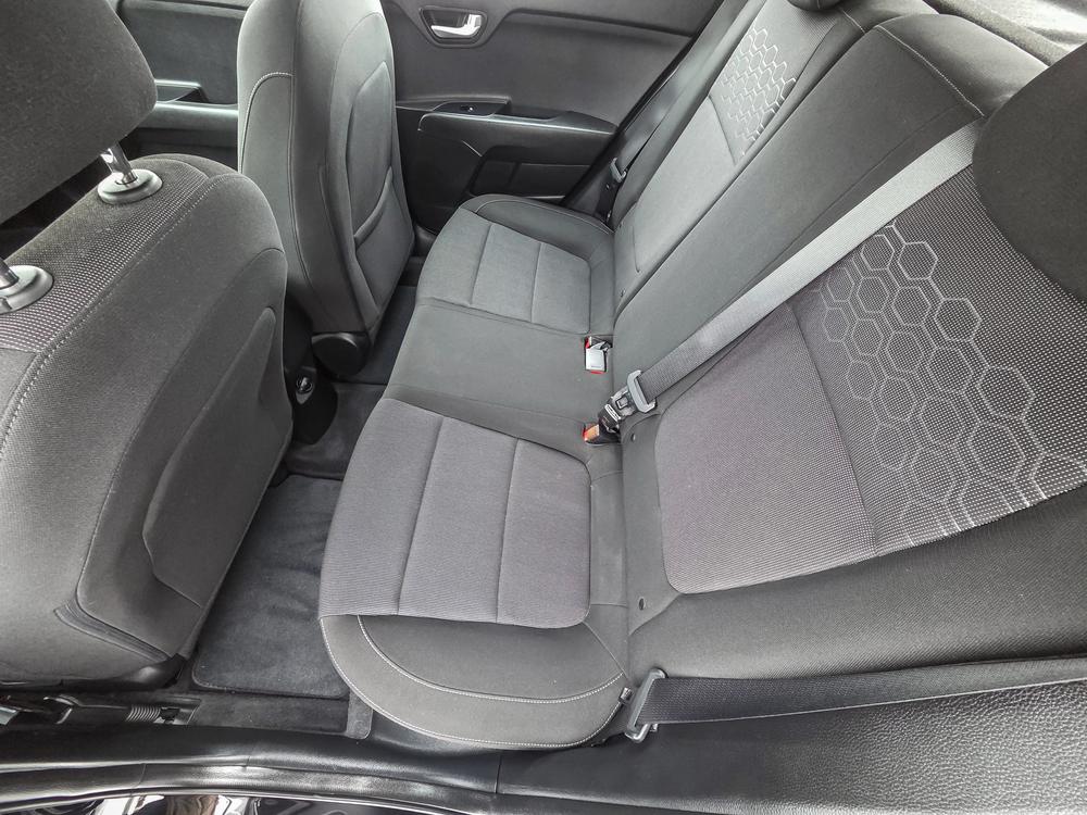 Kia Rio 5-door 2020 Noir usage à vendre Kia Rio 5-door 2020 Noir usage à vendre