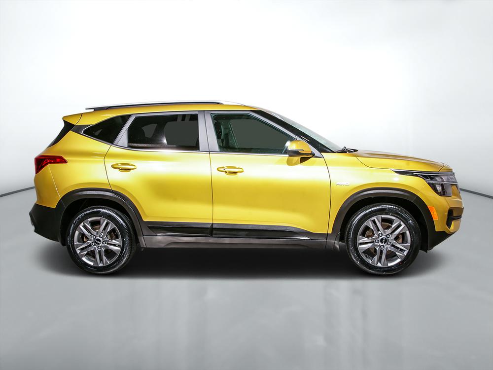 Kia Seltos 2023 Jaune usage à vendre Kia Seltos 2023 Jaune usage à vendre