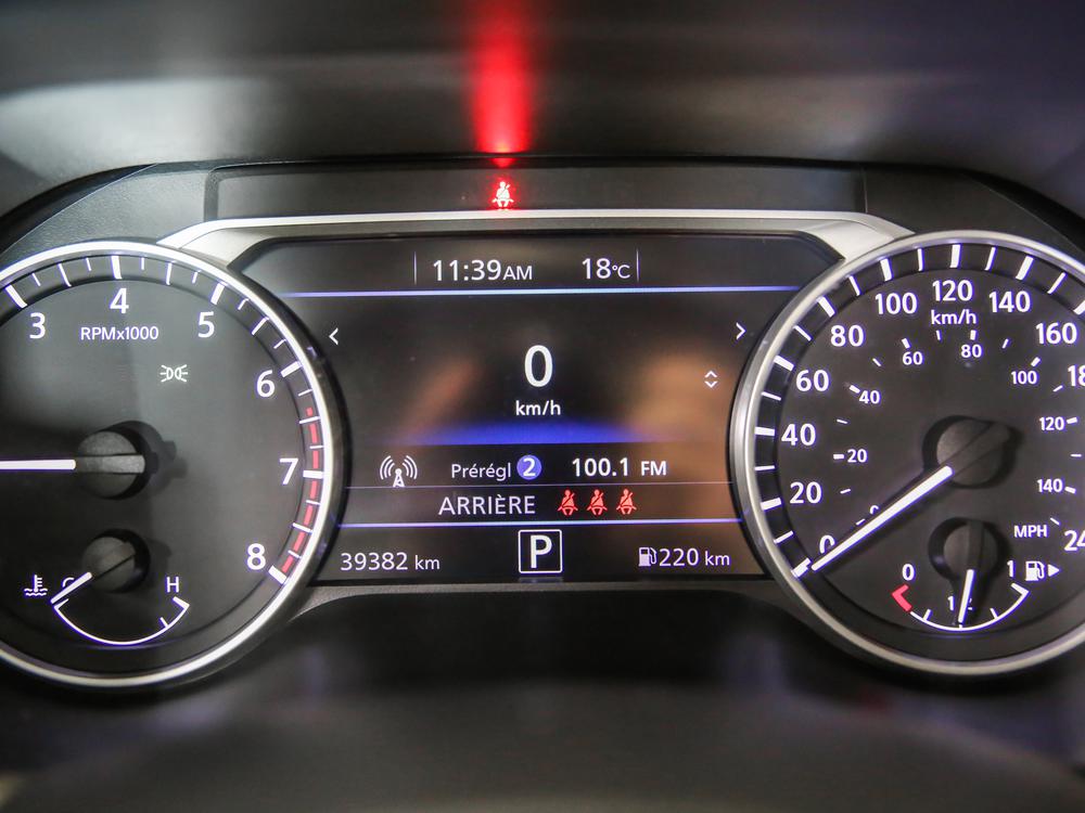 Nissan Sentra SV 2022 d&rsquo;occasion à vendre - 23