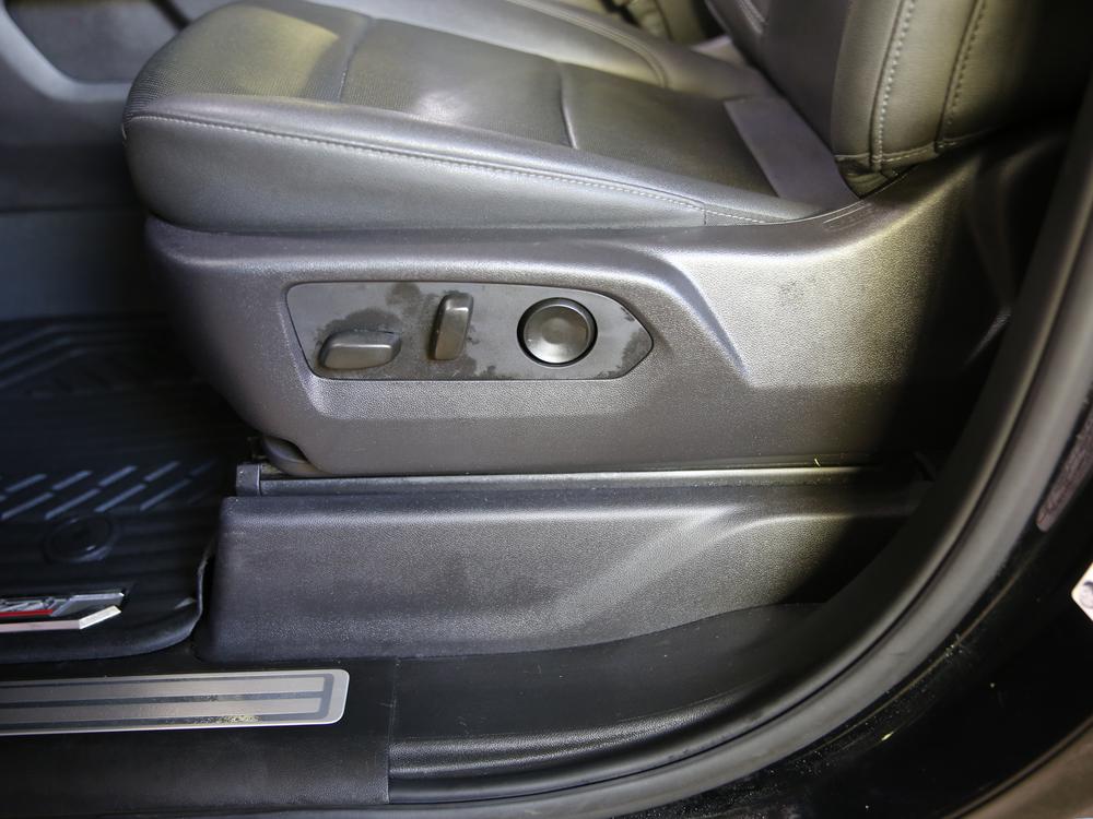 Chevrolet Silverado 1500 LTZ CREW CAB 6.2L 2024 d’occasion à vendre - 19