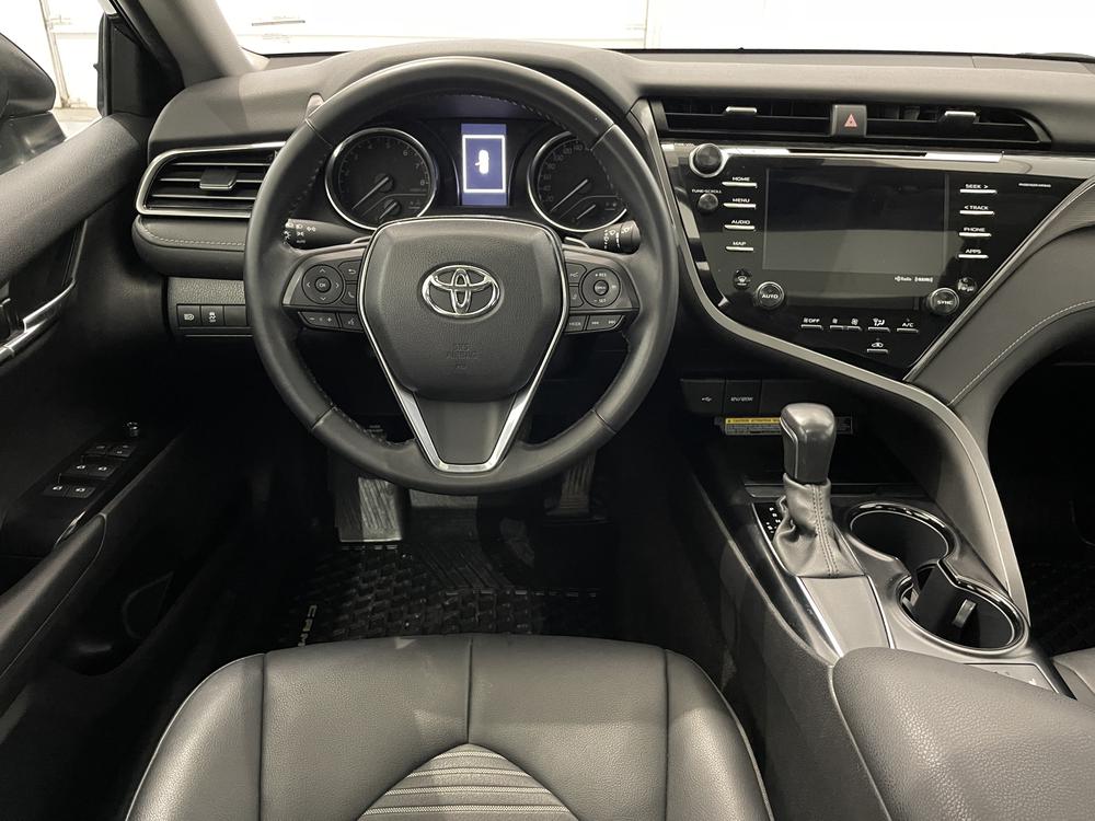 Toyota Camry SE Upgrade 2020 d&rsquo;occasion à vendre - 11