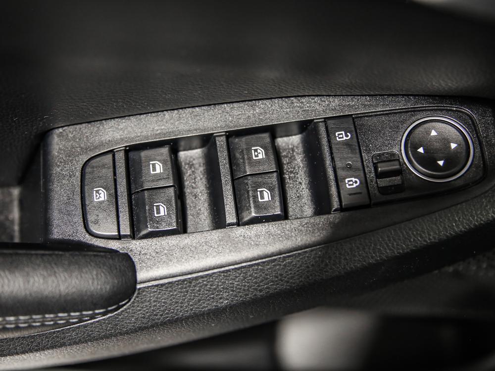 Kia Seltos 2022 Noir usage à vendre Kia Seltos 2022 Noir usage à vendre