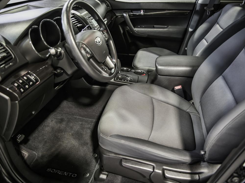 Kia Sorento LX 2012 d&rsquo;occasion à vendre - 16