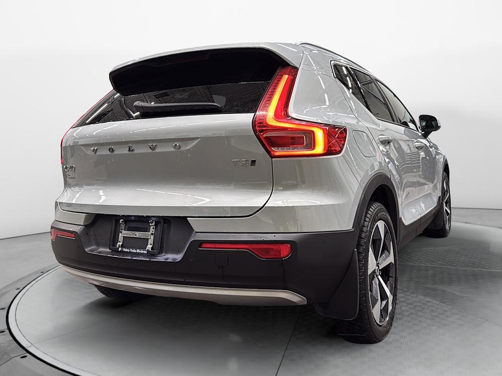 Volvo XC40 T5 MOMENTUM AWD // PREMIUM PACK 2022 d’occasion à vendre - 6