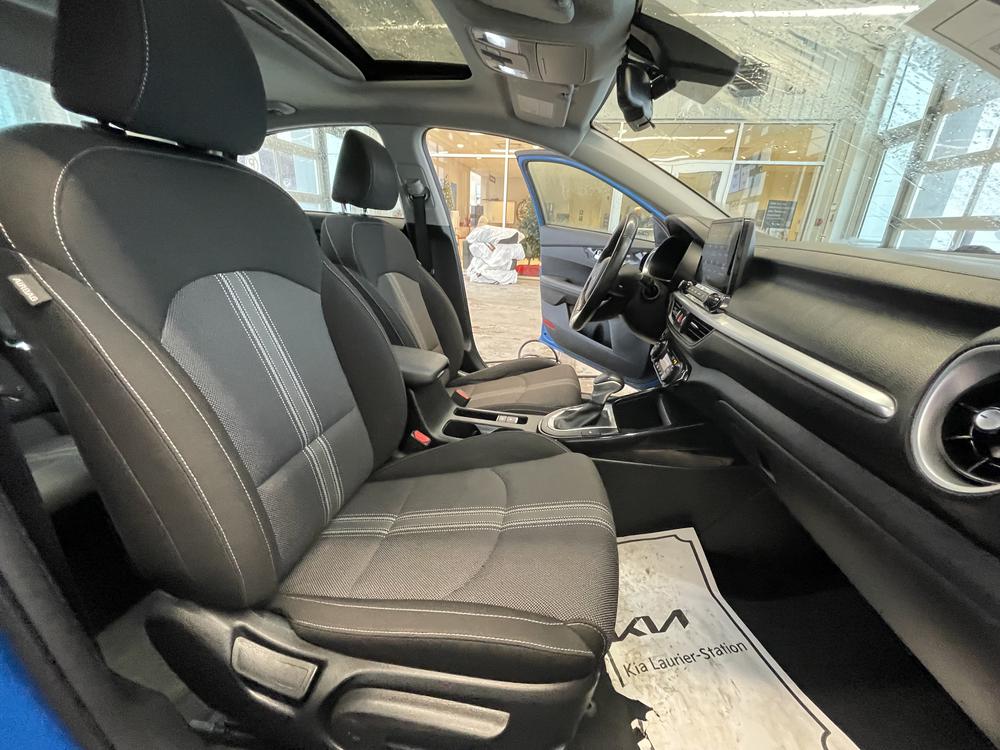 Kia Forte EX PREMIUM 2023 d’occasion à vendre - 27