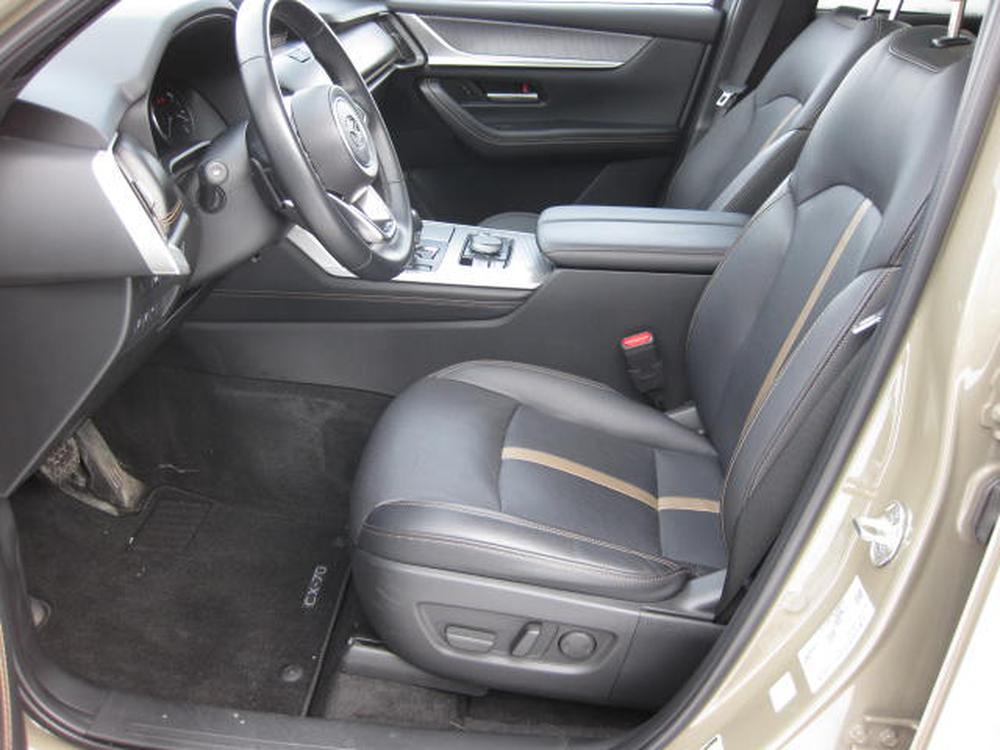 Mazda CX-70 hybride léger 2025 Sable usage à vendre Mazda CX-70 hybride léger 2025 Sable usage à vendre