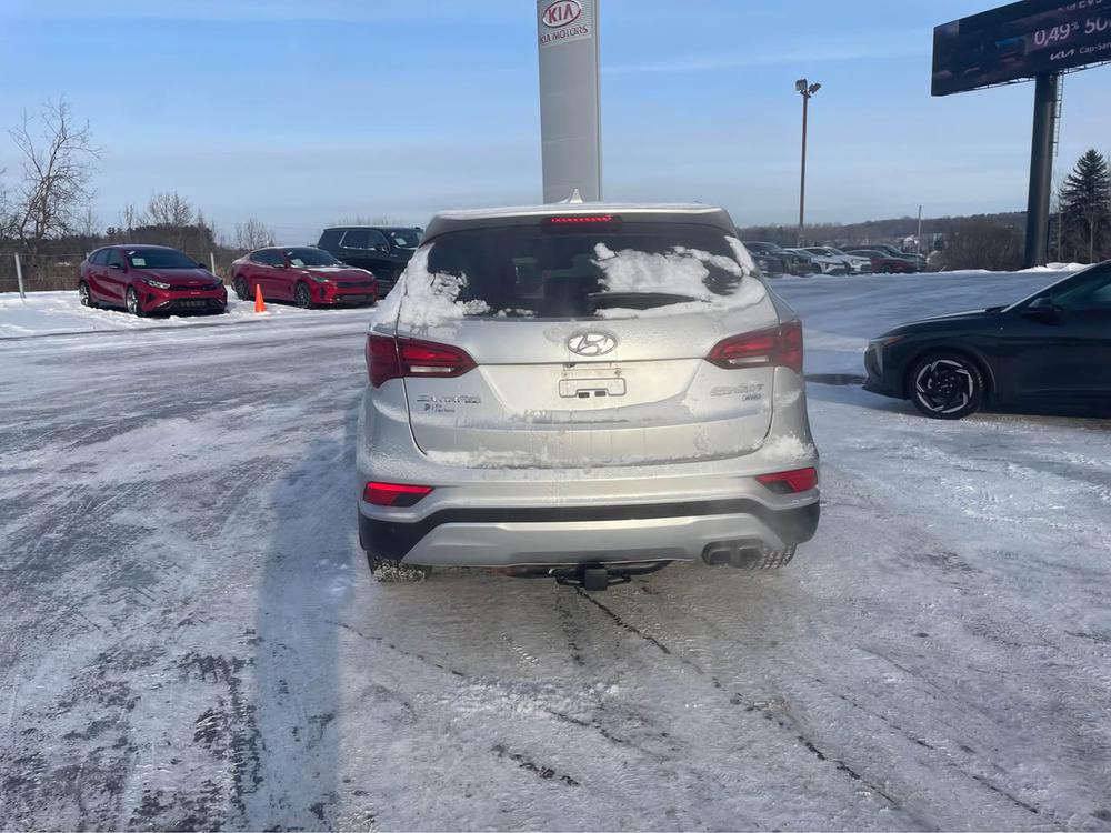 Hyundai Santa Fe Sport 2017 Gris usage à vendre Hyundai Santa Fe Sport 2017 Gris usage à vendre