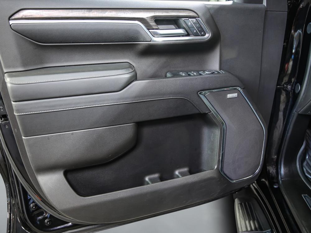 Chevrolet Silverado 1500 LTZ CREW CAB 6.2L 2024 d’occasion à vendre - 14