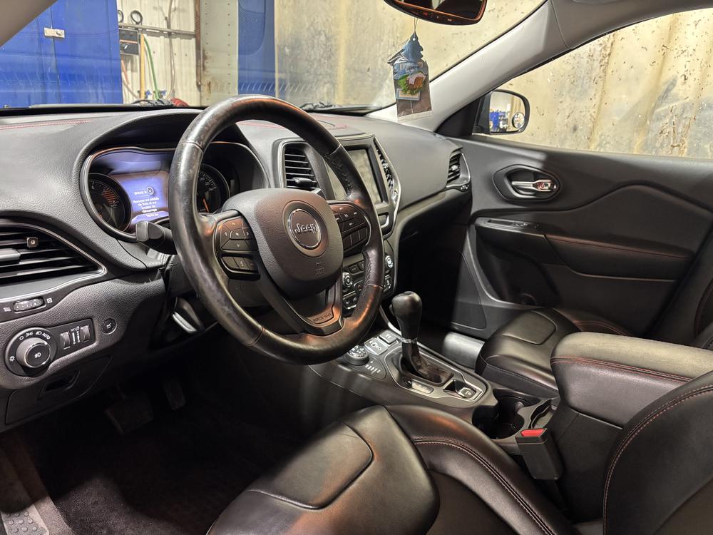Jeep Cherokee Trailhawk 2019 d&rsquo;occasion à vendre - 9