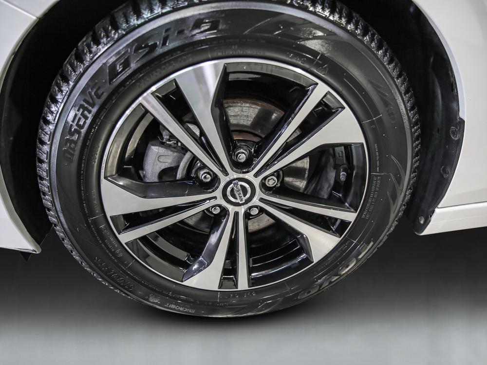 Nissan Sentra SV 2022 d&rsquo;occasion à vendre - 12