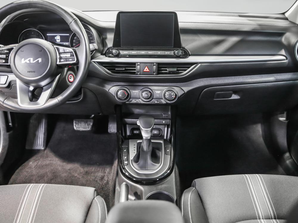 Kia Forte EX 2023 d&rsquo;occasion à vendre - 27