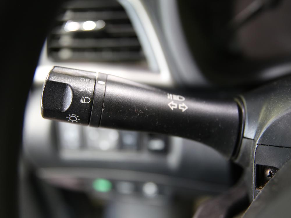 Nissan Sentra 2014 Bleu usage à vendre Nissan Sentra 2014 Bleu usage à vendre