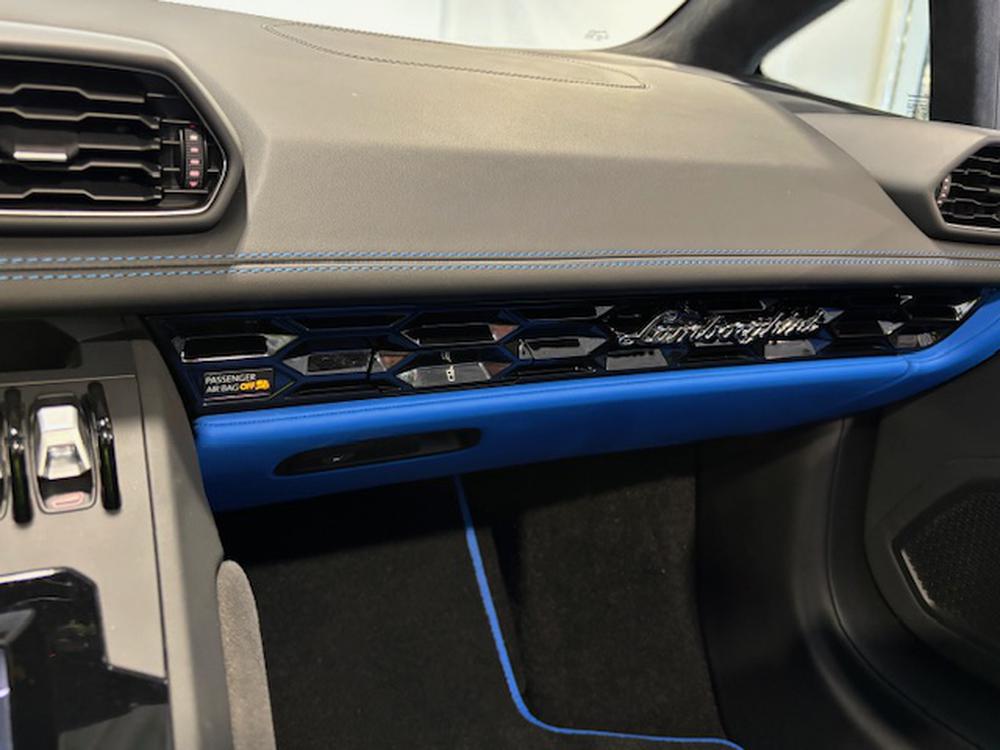 Lamborghini Huracan EVO RWD SPYDER 2023 d&rsquo;occasion à vendre - 31