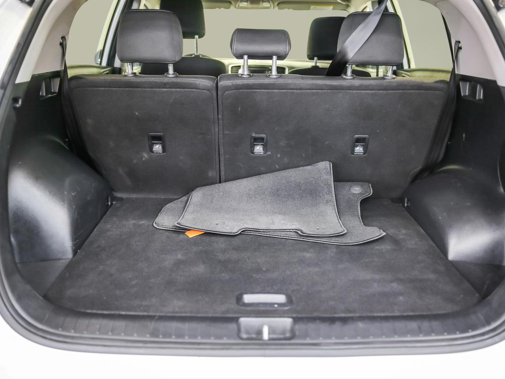 Kia Sportage 2019 Blanc usage à vendre Kia Sportage 2019 Blanc usage à vendre