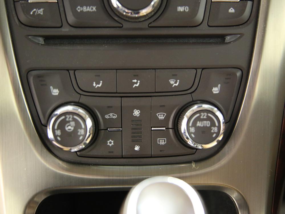 Buick Verano Leather package 2014 d&rsquo;occasion à vendre - 29