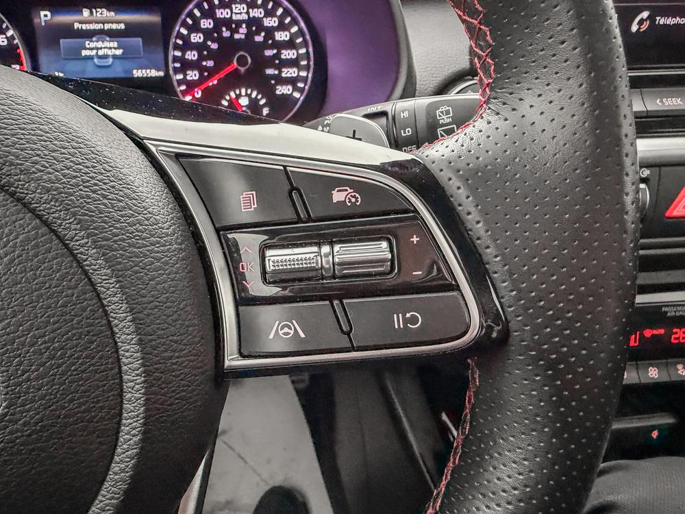 Kia Forte5 GT 2023 d&rsquo;occasion à vendre - 16