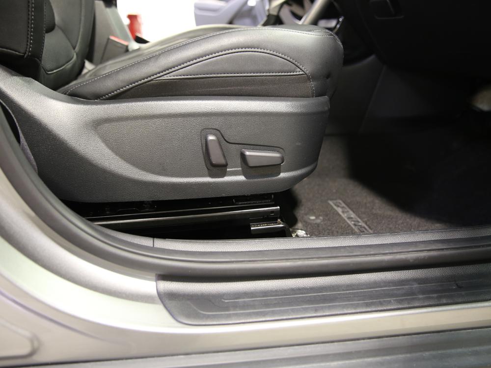 Kia Seltos 2023 Acier usage à vendre Kia Seltos 2023 Acier usage à vendre