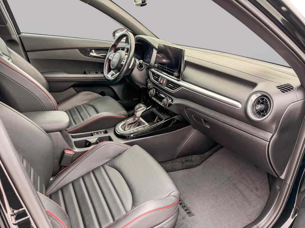 Kia Forte5 GT LIMITED 2023 d&rsquo;occasion à vendre - 11