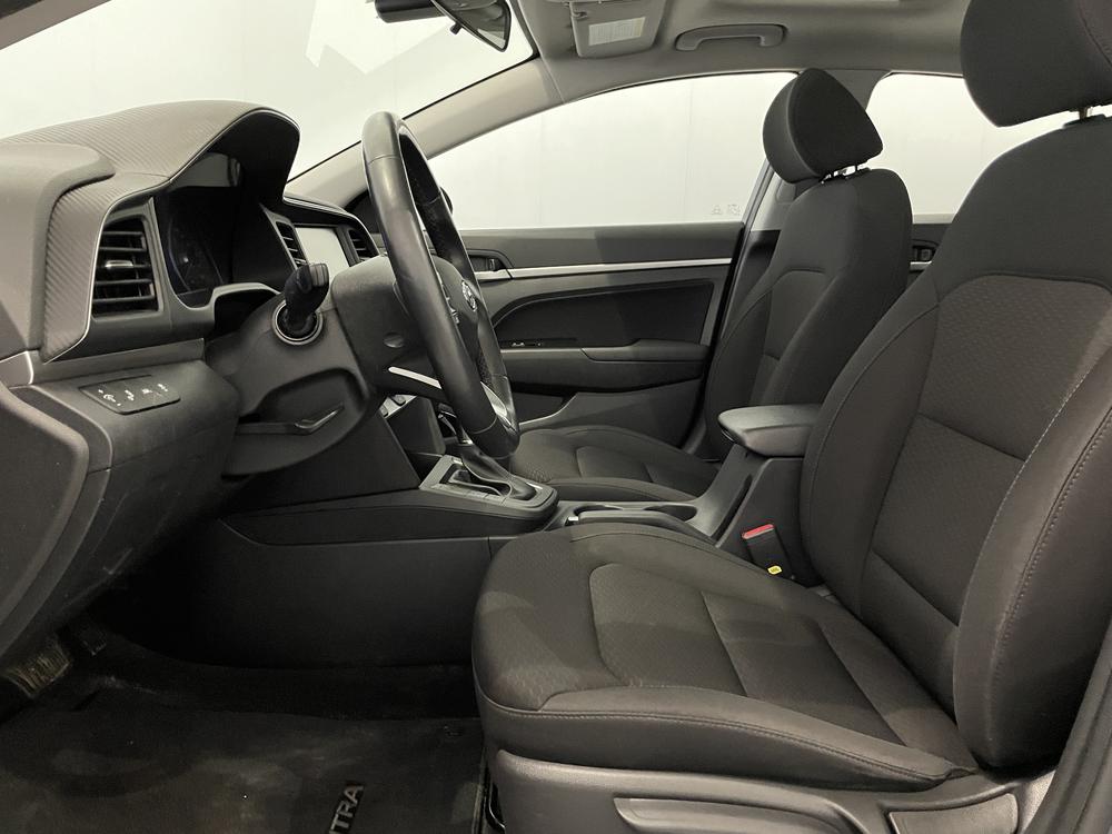 Hyundai Elantra Preferred Sun & Safety 2020 d&rsquo;occasion à vendre - 13