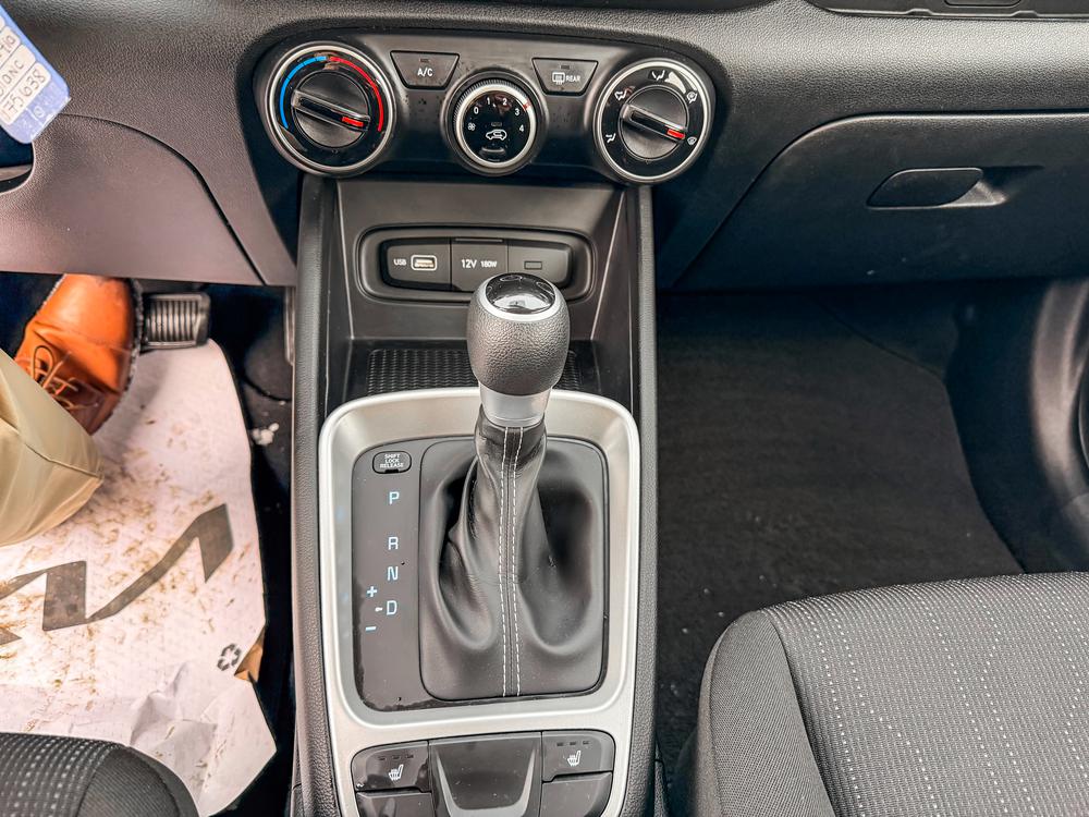 Hyundai Venue ESSENTIAL 2022 d&rsquo;occasion à vendre - 26